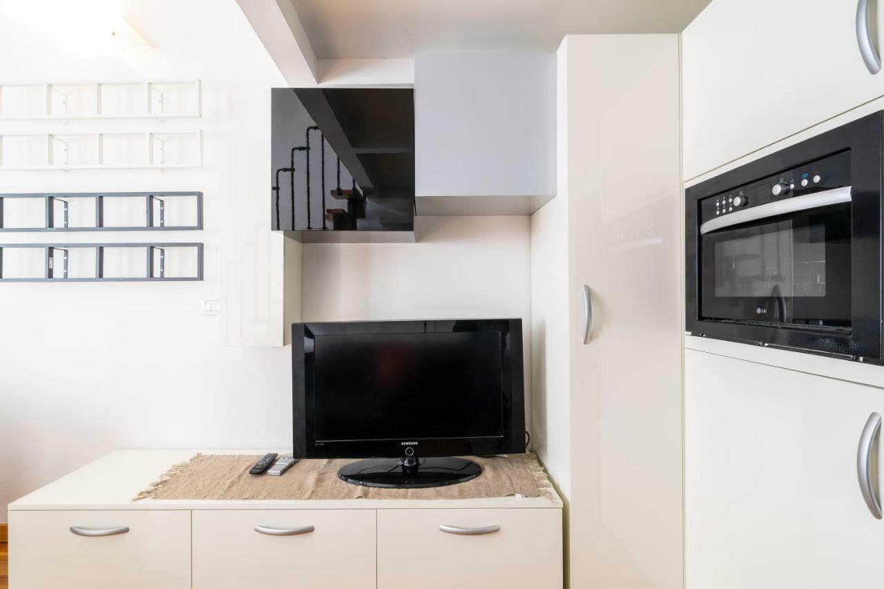 Apartament Primopiano - Inama Mediolan Zewnętrze zdjęcie